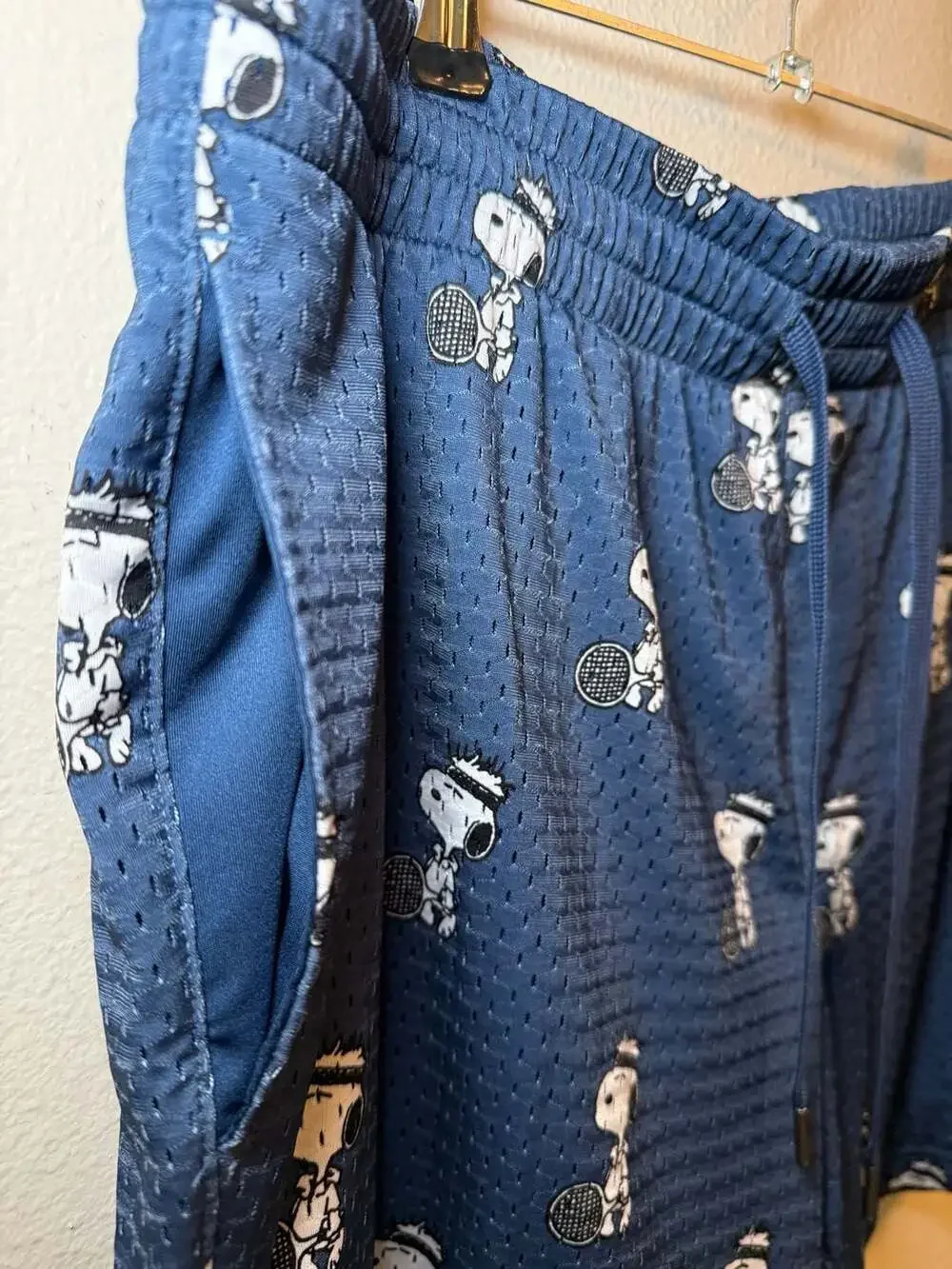 American Eagle AE Lounge Snoopy Tennis Print Mesh Boxer Lounge Shorts